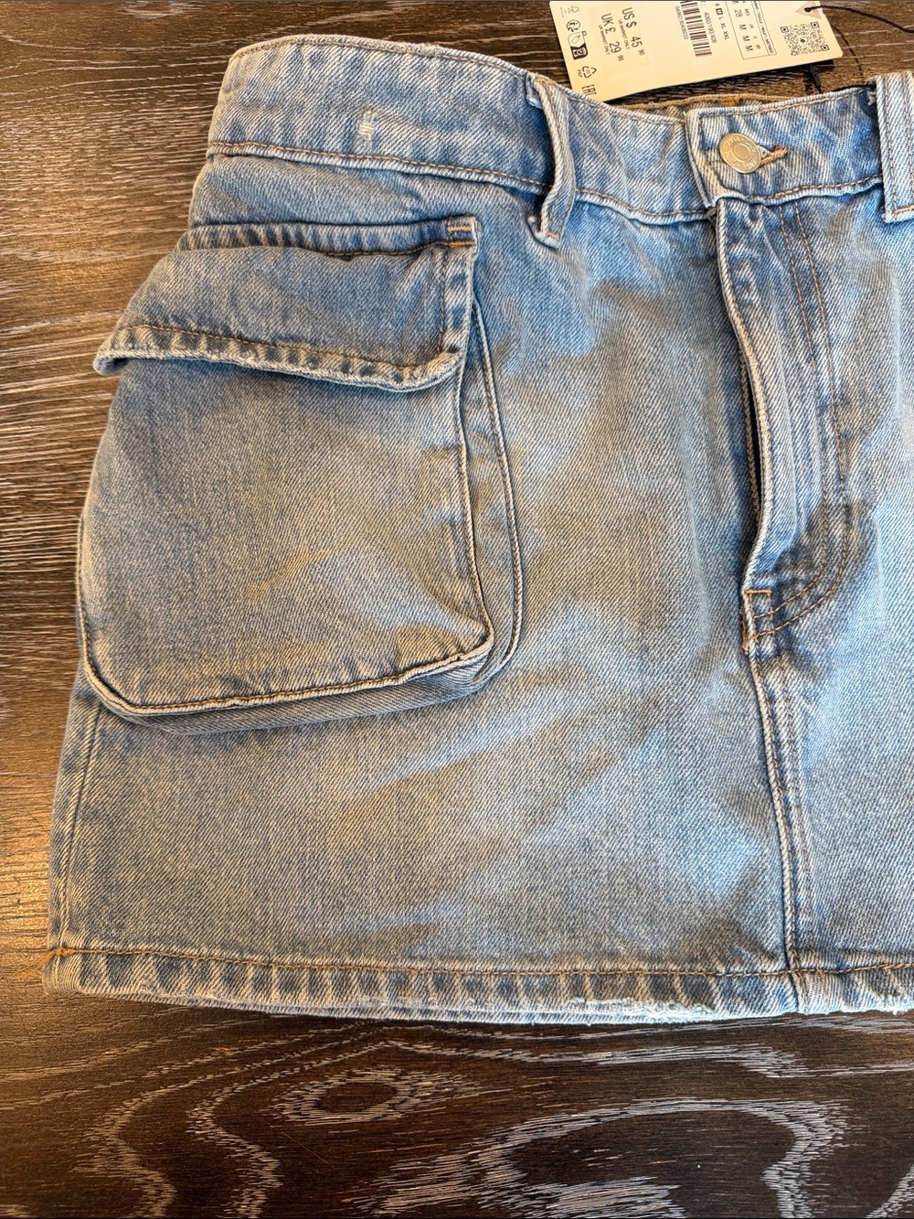 NWT Zara Denim Mini Skirt Womens Size M Zip Front Pockets - Picture 3 of 9